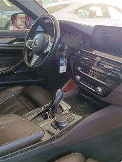 بی ئێم دەبڵیو سیریەس 5